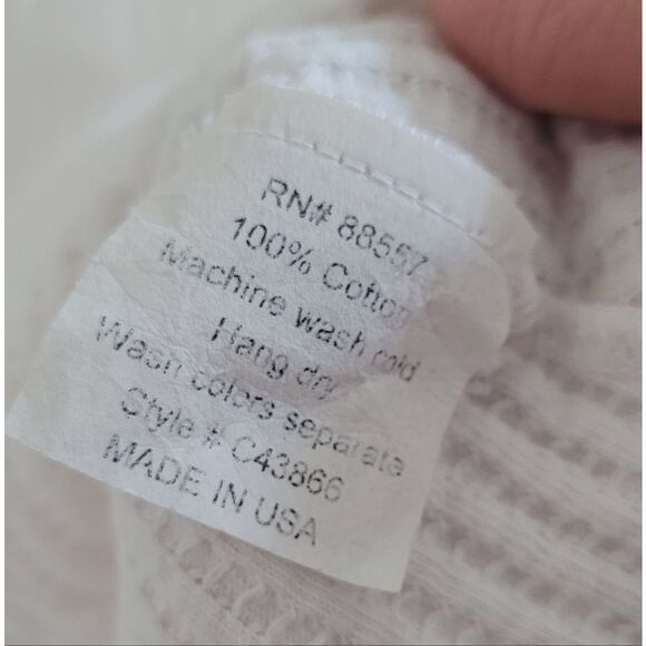 FENINI White Striped V-Neck Top - Picture 9 of 12